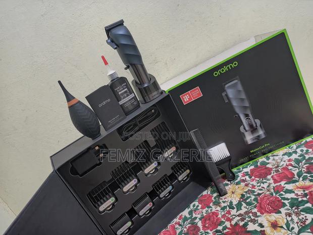 Oraimo Mastercut Pro 4500mah Anishavetm Smart Clipper · Photo 3
