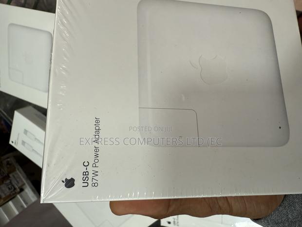 Mac Book Pro Charger -87 Watts Usb C Fast Charger Original Brand New · Photo 8