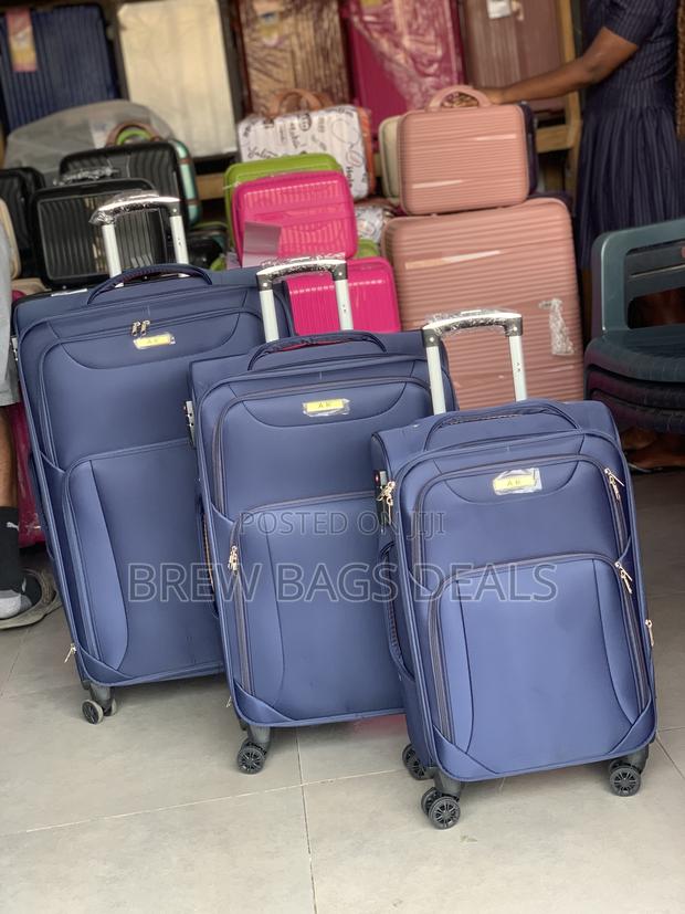 Top Quality Ak Fabric Material 3set Traveling. · Photo 1