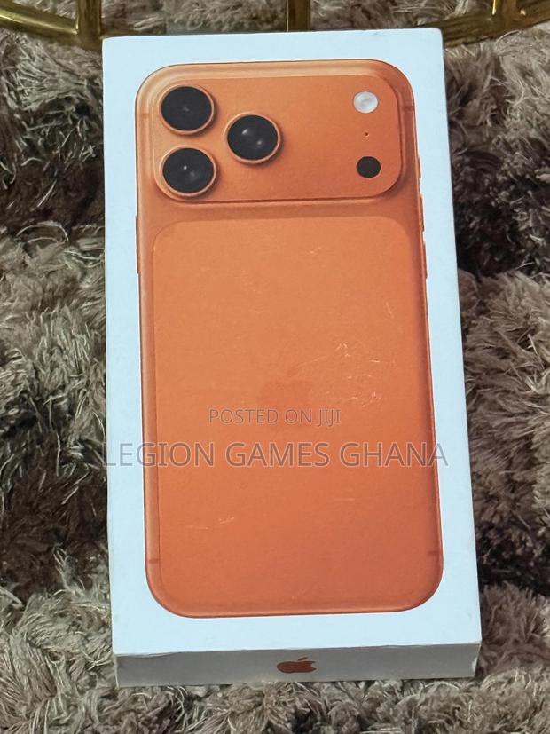 New Apple iPhone 17 Pro Max 256 GB · Photo 2