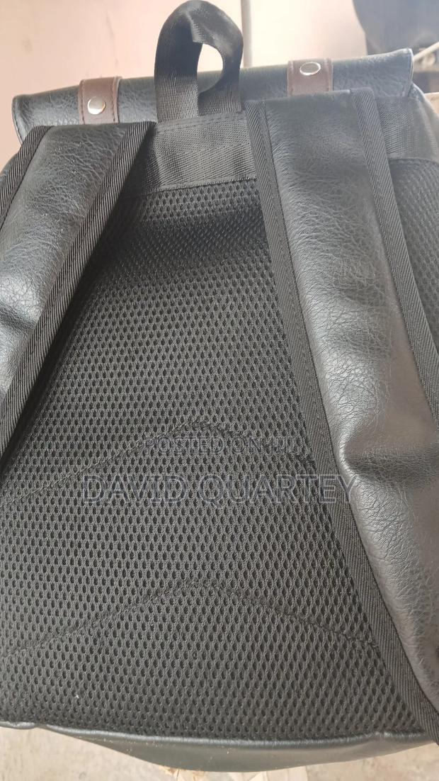 Leather School Bag · Photo 4