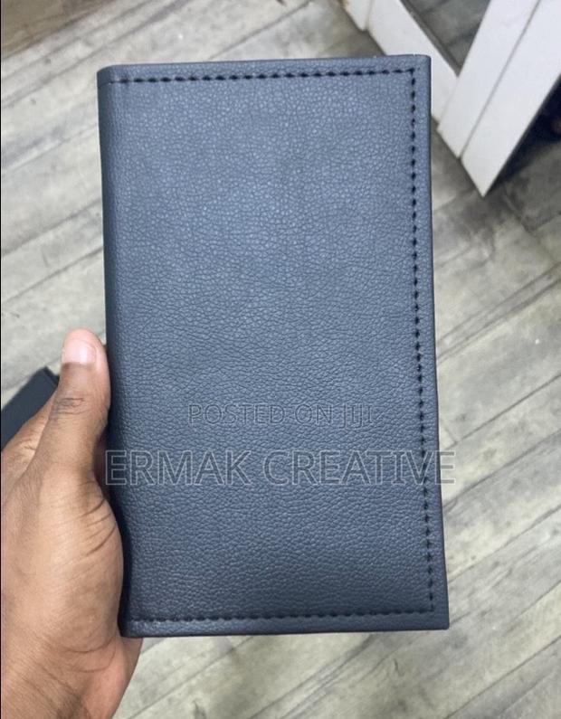 Leather Bill Holder · Photo 4