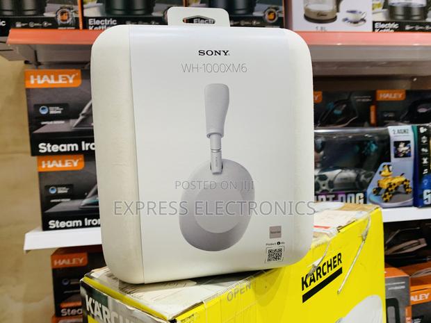 High Resolution Audio Headset Sony Xm6 Head Set · Photo 1