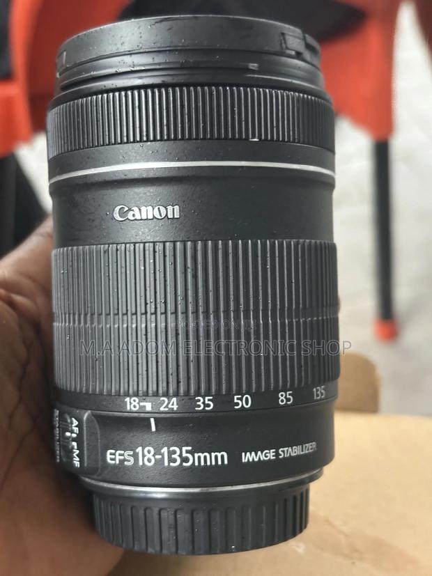 Canon Ef 18-135 Mm Lens · Photo 1