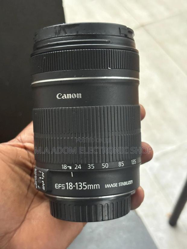 Canon Ef 18-135 Mm Lens · Photo 2