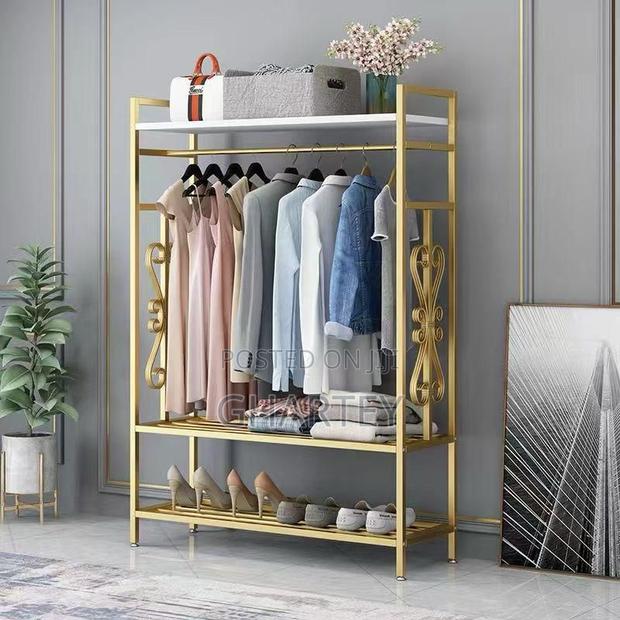 Luxe Gold Garment Rack With Marble Shelves –Elegant Clothing Organizer · Photo 2