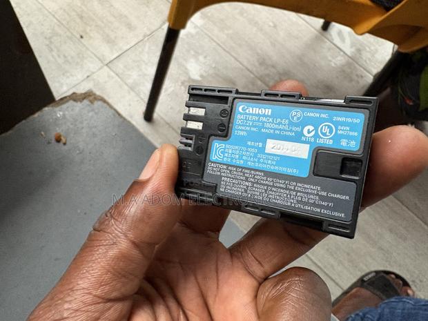 Lp E6 Battery · Photo 2