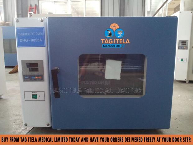 Lab Dry Oven (30ltrs) · Photo 2
