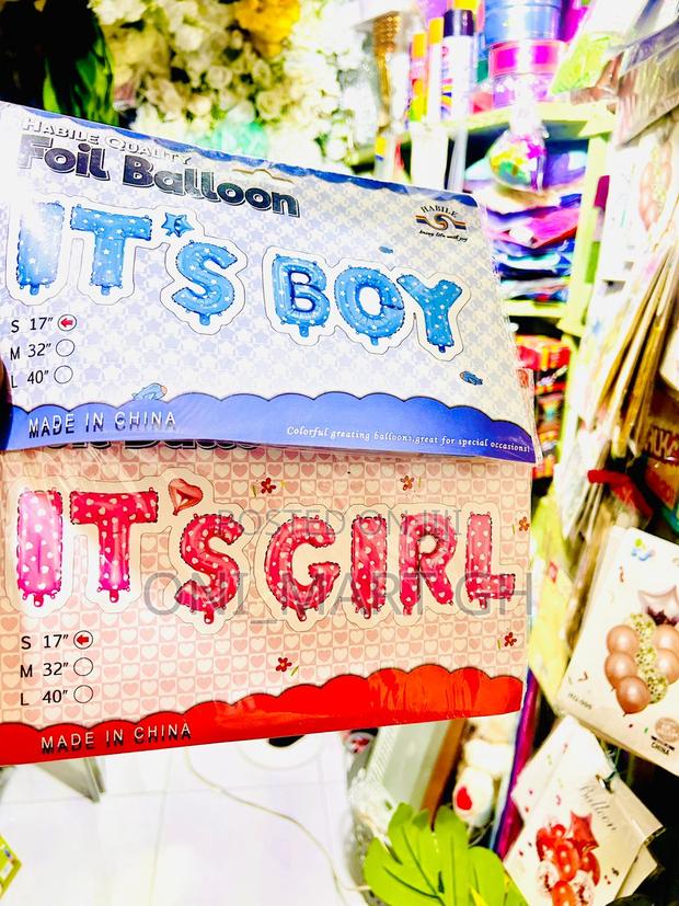 Gender Reveal Foil Baloon · Photo 1