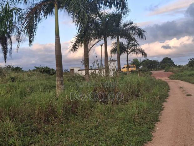 Develop Community in Akotsi · Photo 1