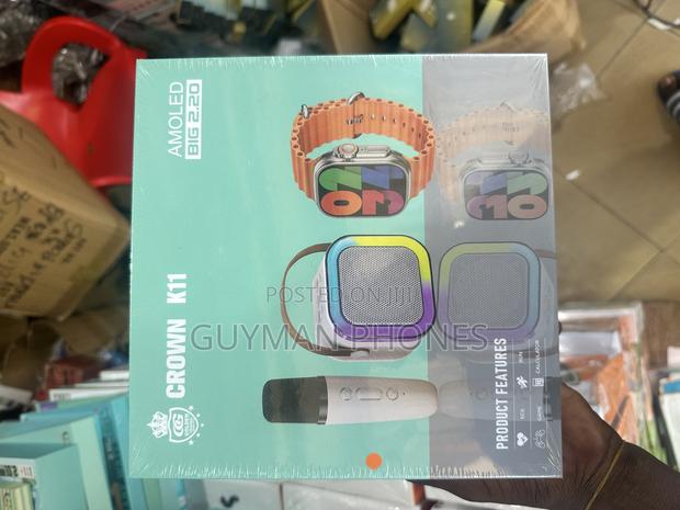 Crown Smartwatch · Photo 1