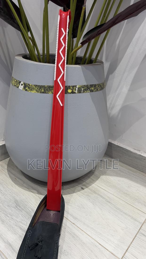 Shoe Horns (Long and Easy Fit ) · Photo 6