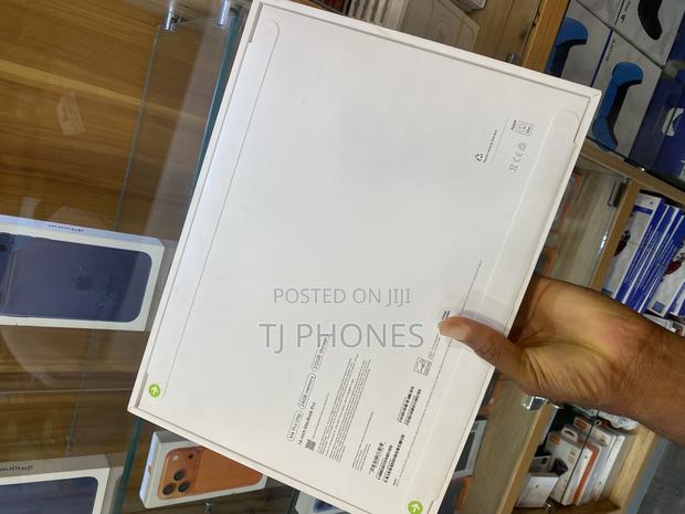 New Apple MacBook Pro 2024 M4 14-Inch 24GB Apple M4 Pro SSD 512GB · Photo 3