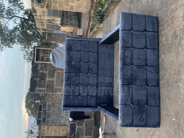 Luren Double Bed Frame · Photo 3