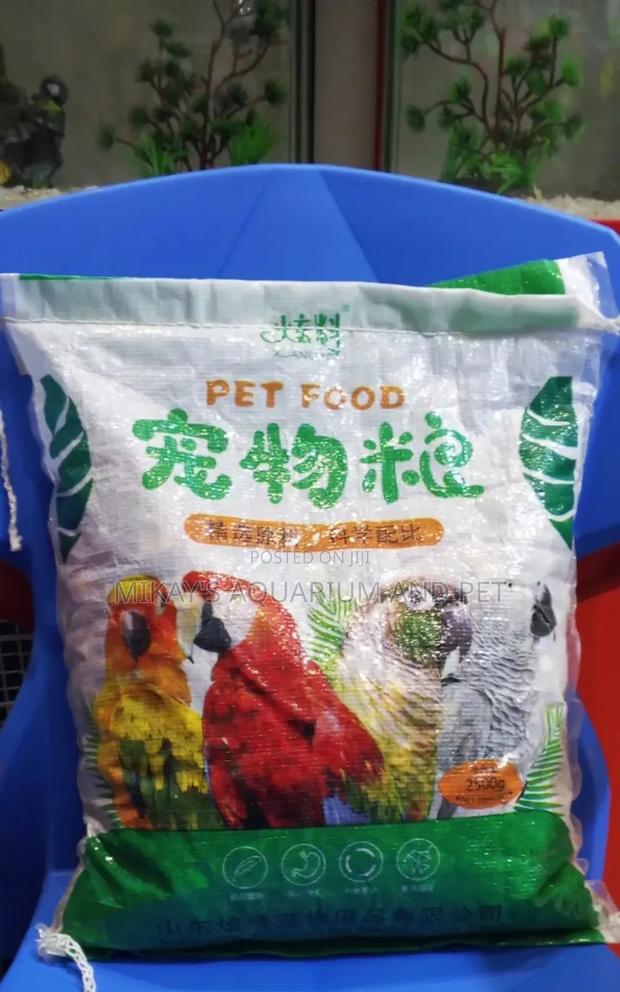 2.5kg Bird Food · Photo 1