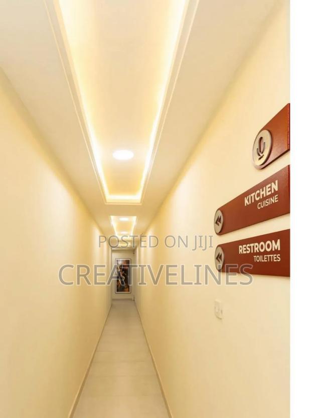 Hall Signages · Photo 1