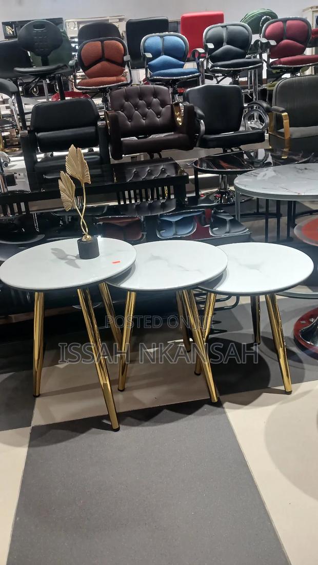 3 in 1 Coffee Table · Photo 1