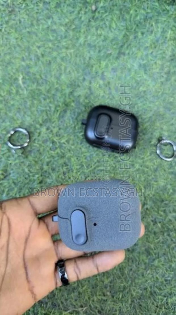 Samsung Galaxy Buds 3/ 3 Pro/ Buds 3 Fe Shock Proof Case · Photo 8