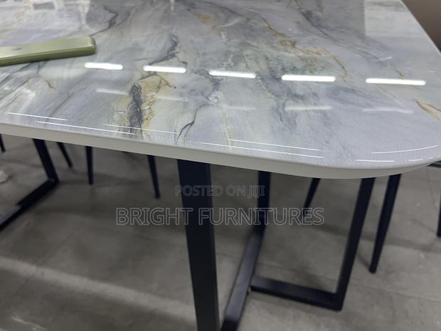Quality 6 Seater Marble Dining Table · Photo 8
