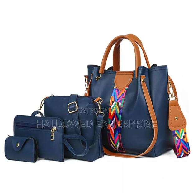 High Quality Leather Pu Handbag 4pcs in 1set · Photo 1
