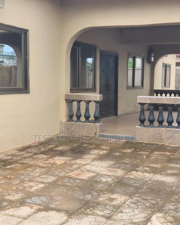 6bdrm House in Testimonial Building, Adenta for sale · Photo 4