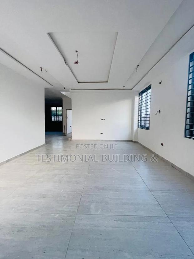 4bdrm House in Testimonial Building, School Junction for sale · Photo 5