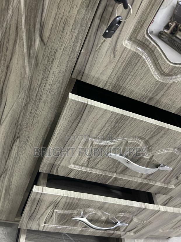Imported Three in One Wooden Wardrobe(3in1) · Photo 5
