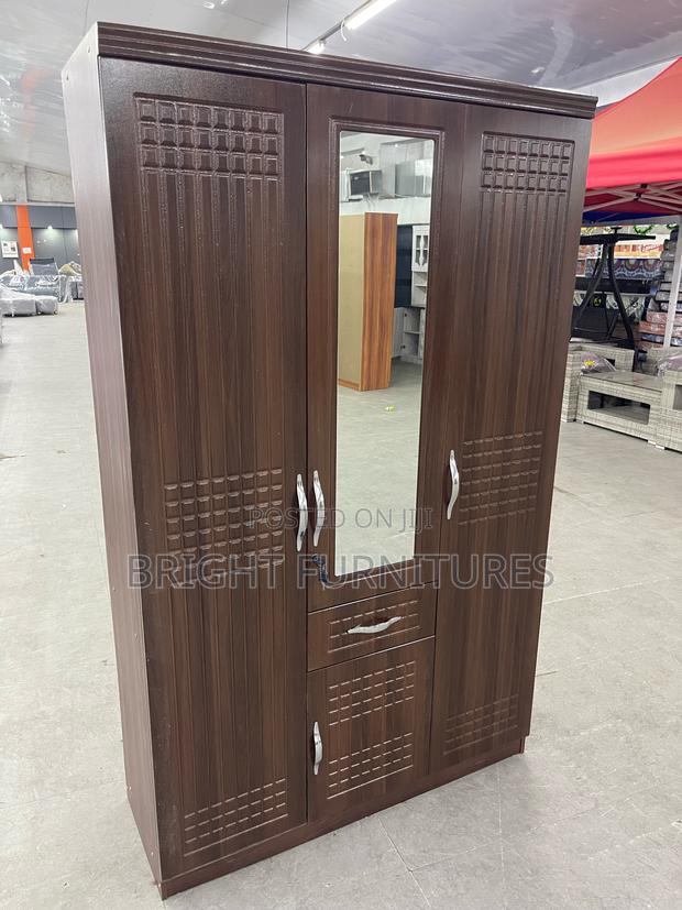 Coffee Color Wooden Wardrobe (3 Doors ) · Photo 2