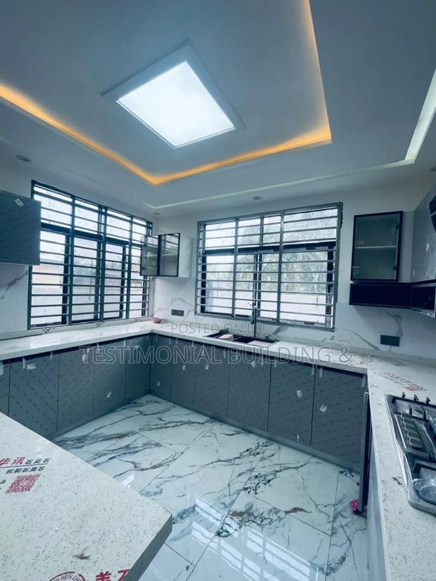 4bdrm House in Testimonial Building, Ashaley Botwe for sale · Photo 4