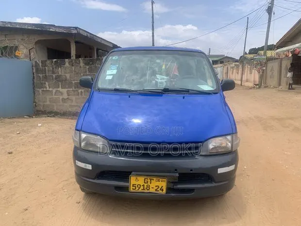 Toyota HiAce 2004 Blue · Photo 1