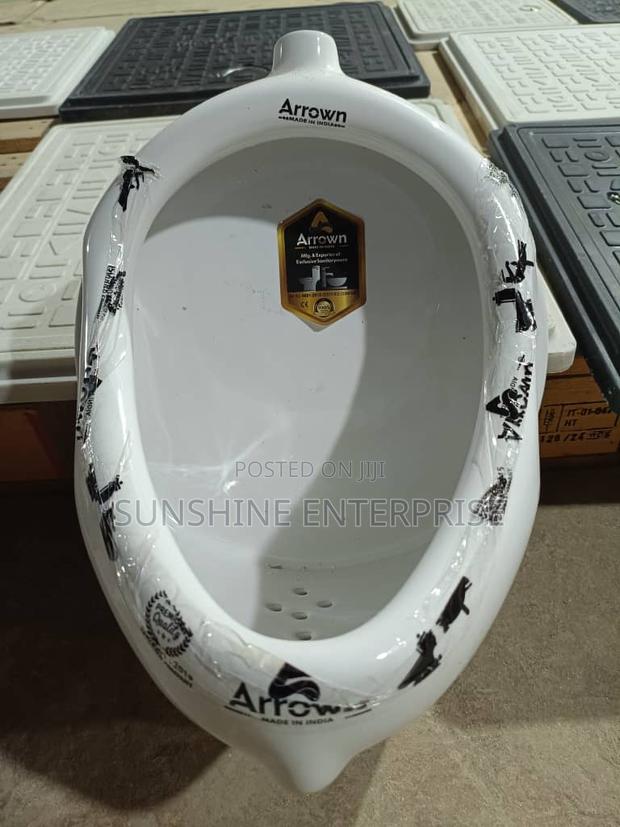 Urinal Pot · Photo 1