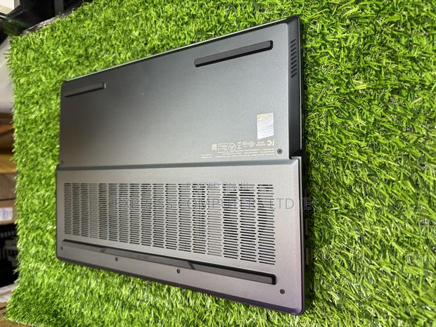 Laptop Lenovo Legion 5i 32GB Intel Core I9 SSHD (Hybrid) 1T · Photo 5
