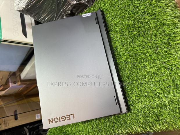 Laptop Lenovo Legion 5i 32GB Intel Core I9 SSHD (Hybrid) 1T · Photo 3
