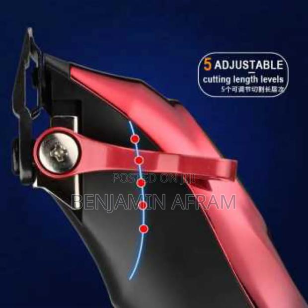 Maglev Motor Rechargeable Hair Clippers Ng-9009 · Photo 3