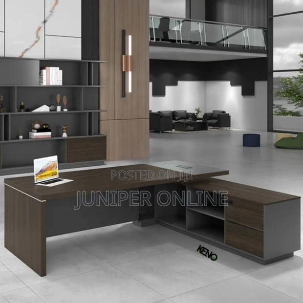Office Desk Krewt Burn · Photo 2