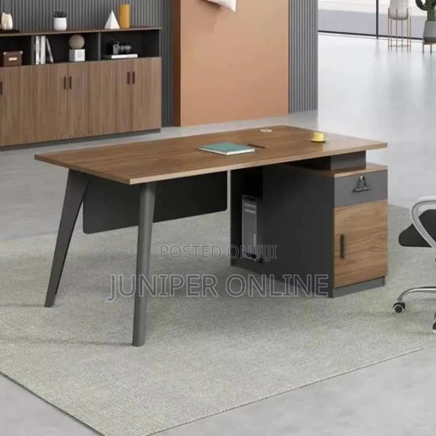 Office Desk Xurel Casy · Photo 1