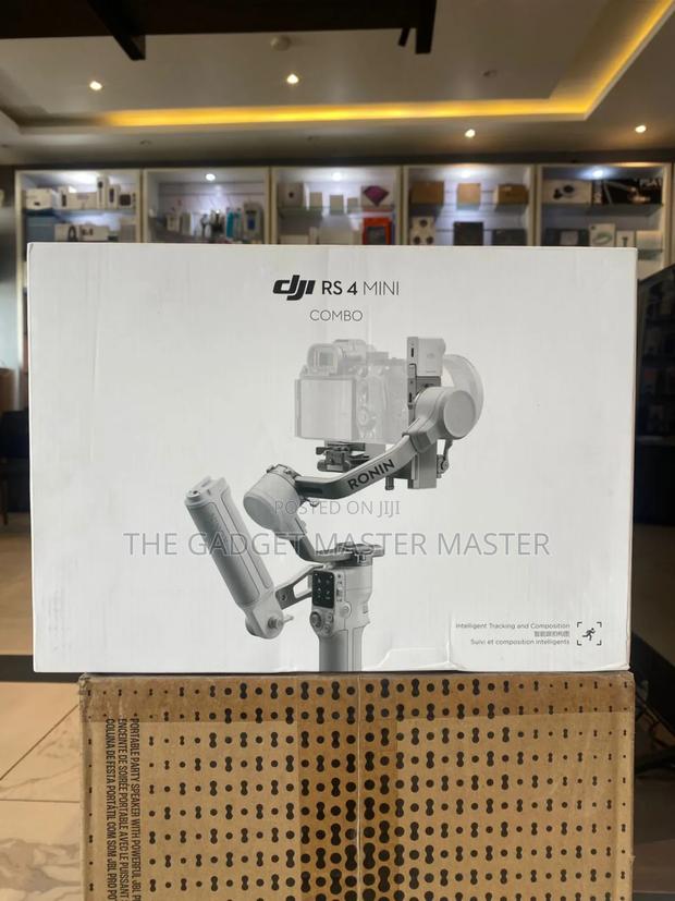 Dji Rs4 Mini Combo Gimbal Stabilizer · Photo 1