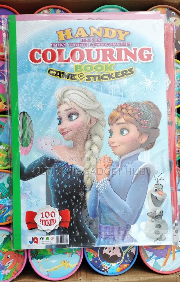 Handy Colouring Book With 100 Stickers · Photo 7