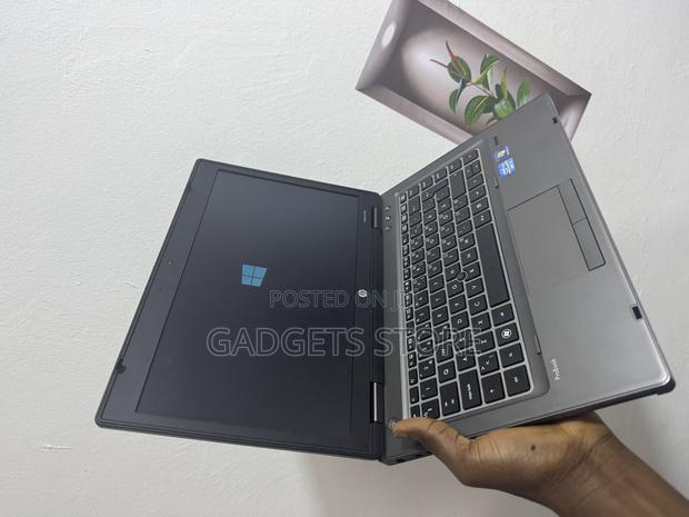 Laptop HP 6GB Intel Core I3 SSD 128GB · Photo 4