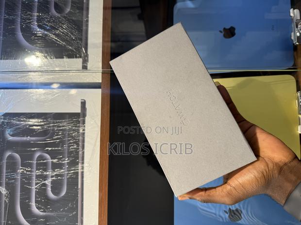 Brand New Apple Watch Ultra 3 49mm GPS Cellular · Photo 2