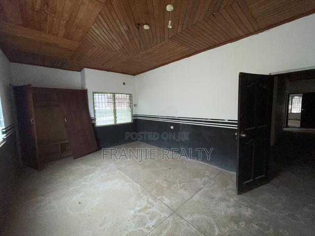 4bdrm House in Franjie Realty, Kasoa for sale · Photo 8