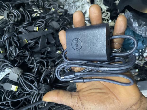 Uk Used Dell Type C 60w Gen Ultra Slim for Delltm Laptop · Photo 4