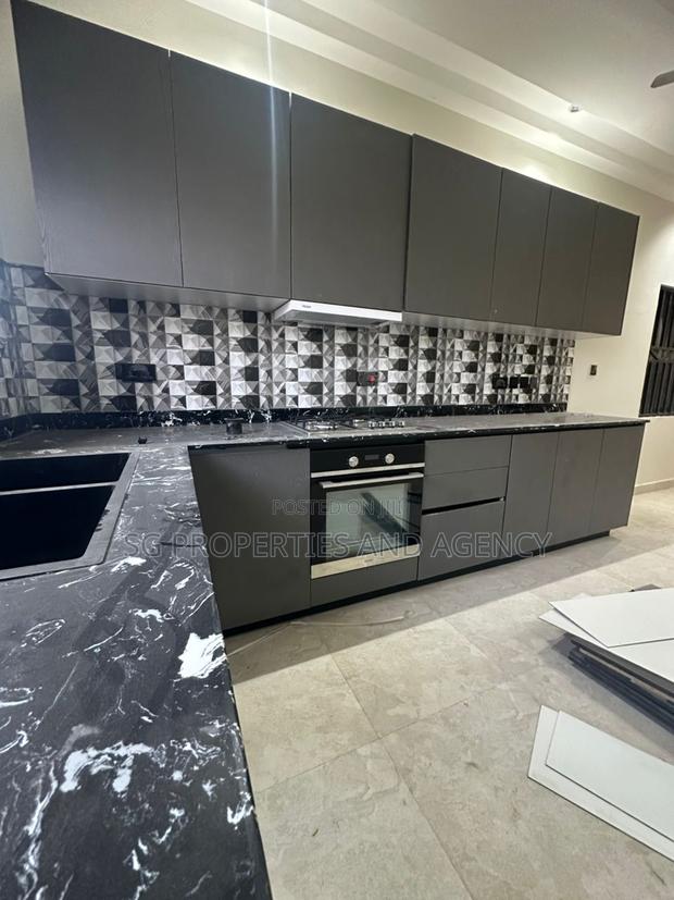 2bdrm Apartment in Manet,Spintex for rent · Photo 3
