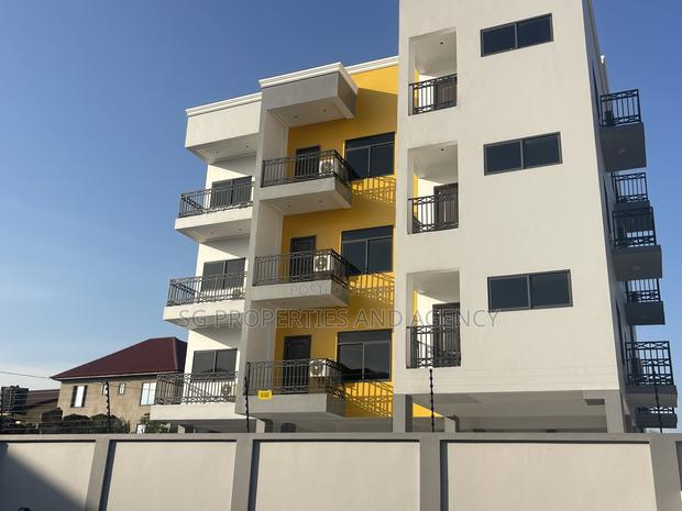 2bdrm Apartment in Manet,Spintex for rent · Photo 2
