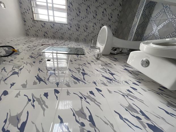2bdrm Apartment in Lashibi, Sakumono for rent · Photo 7