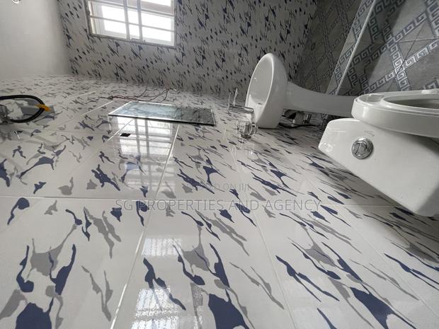 2bdrm Apartment in Lashibi, Sakumono for rent · Photo 8
