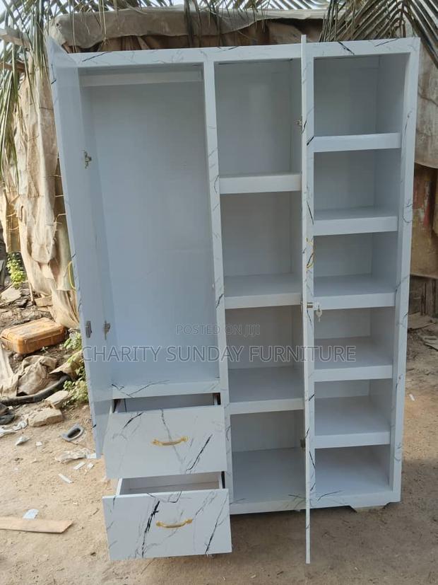 2inone Closet · Photo 2