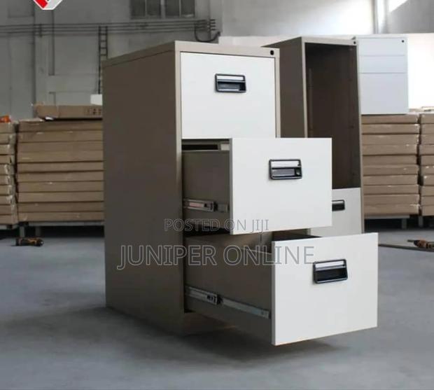 Office 3 Drawer Cabinet Pettie · Photo 1