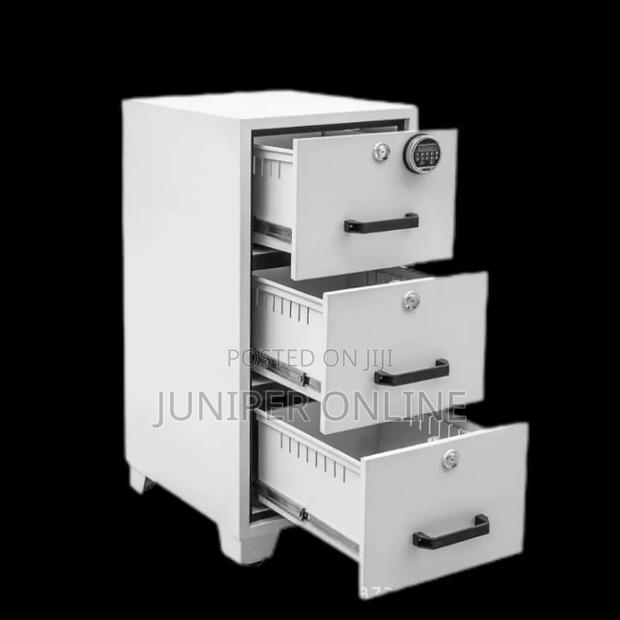 3 Drawer Fire Proof Metal Cabinet Intry · Photo 2