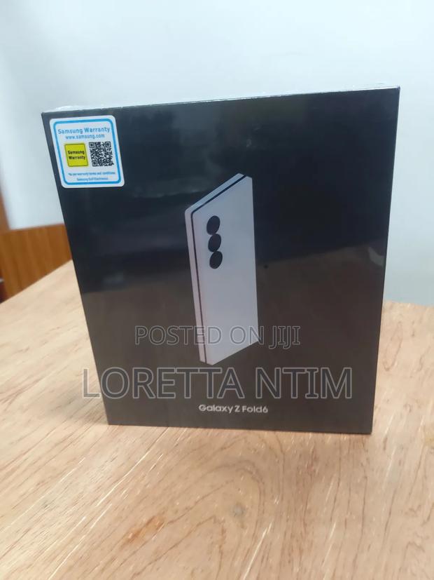 New Samsung Galaxy Z Fold6 256 GB Black · Photo 3